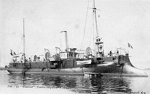Historical postcard of French torpedo cruiser Vautour