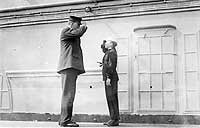 Photo # NH 51411:  Tall and short crewmen on USS Leviathan