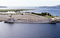 USNS Susquehanna (T-AO 185) in January 1993
