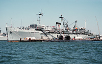 USS Hunley (AS 31) on 10 October 1988